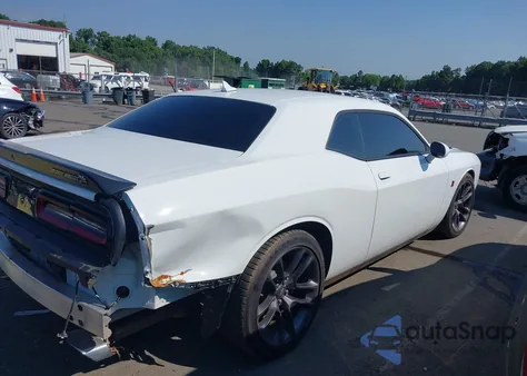 2023 Dodge Challenger R/T Scat Pack z USA, uszkodzony, nr VIN 2C3CDZFJ3PH610510